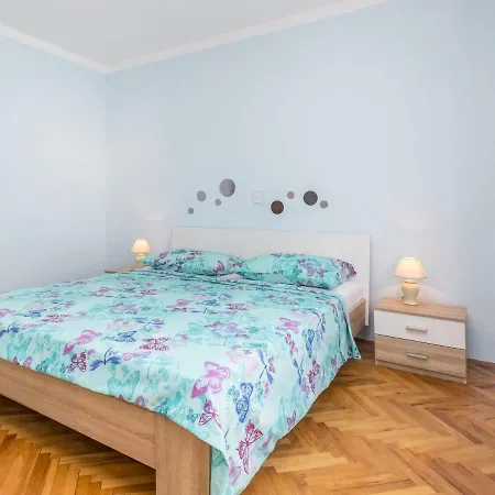 Apartament Elena
